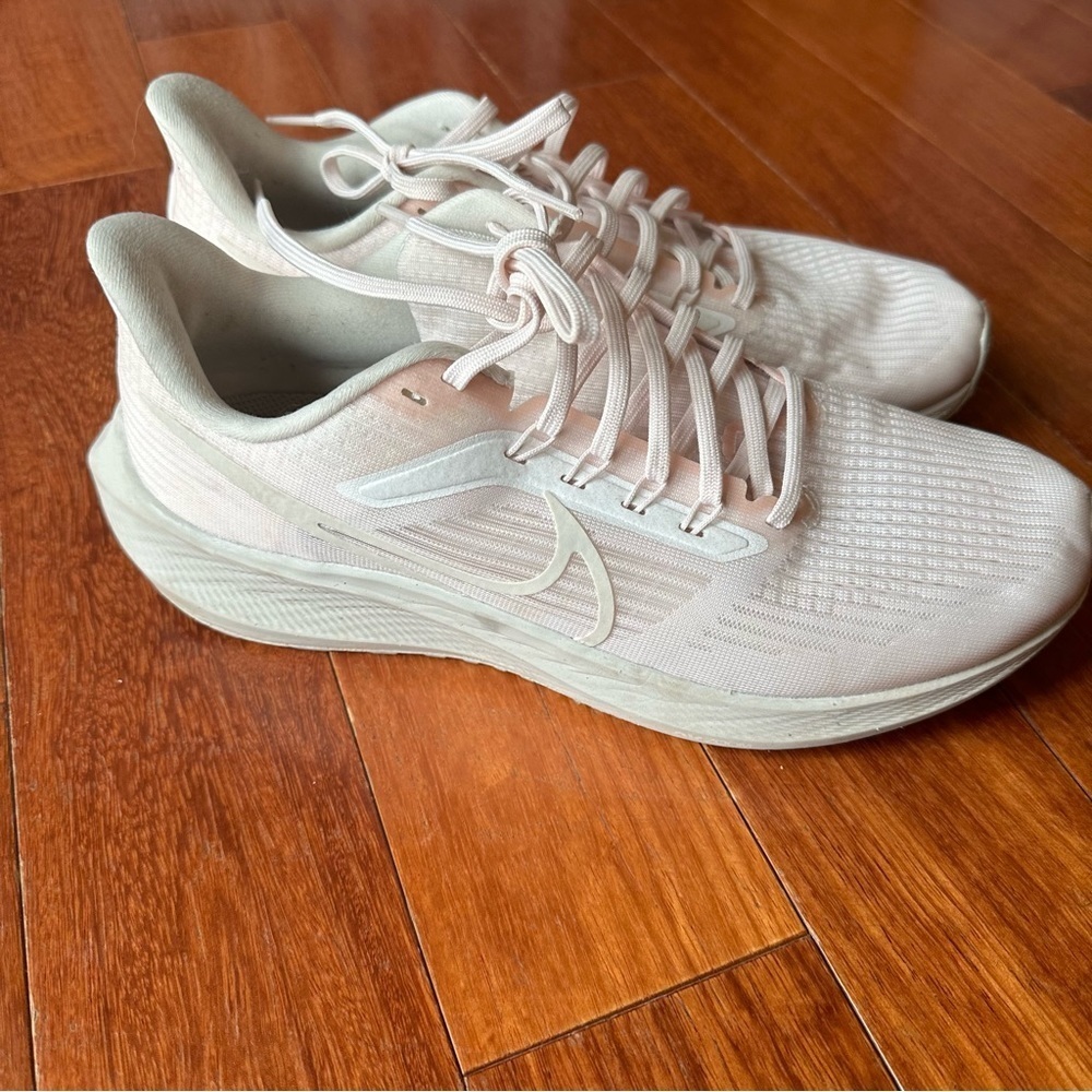 Women’s Nike Air Zoom Pegasus